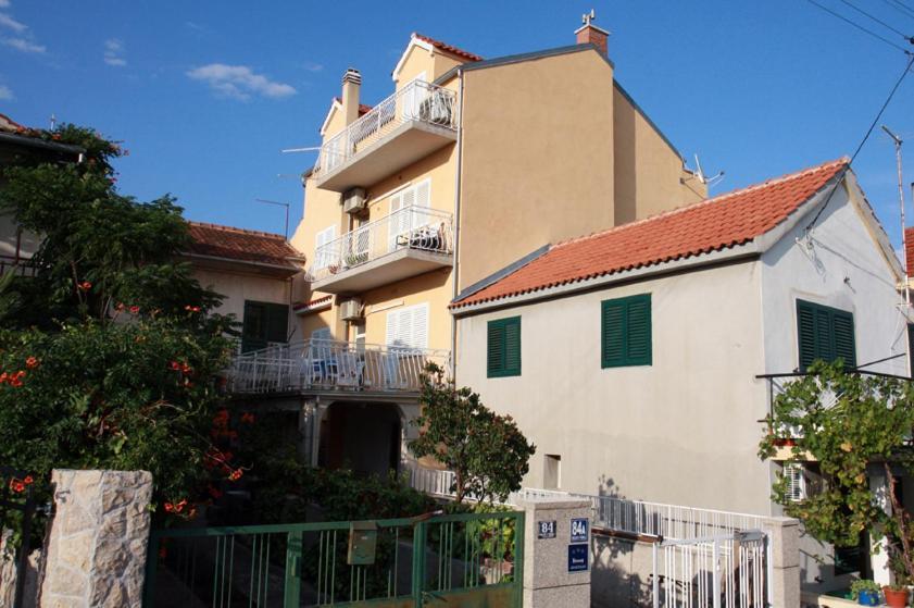 Apartments Tara, Sibenik - Mandalina Luaran gambar
