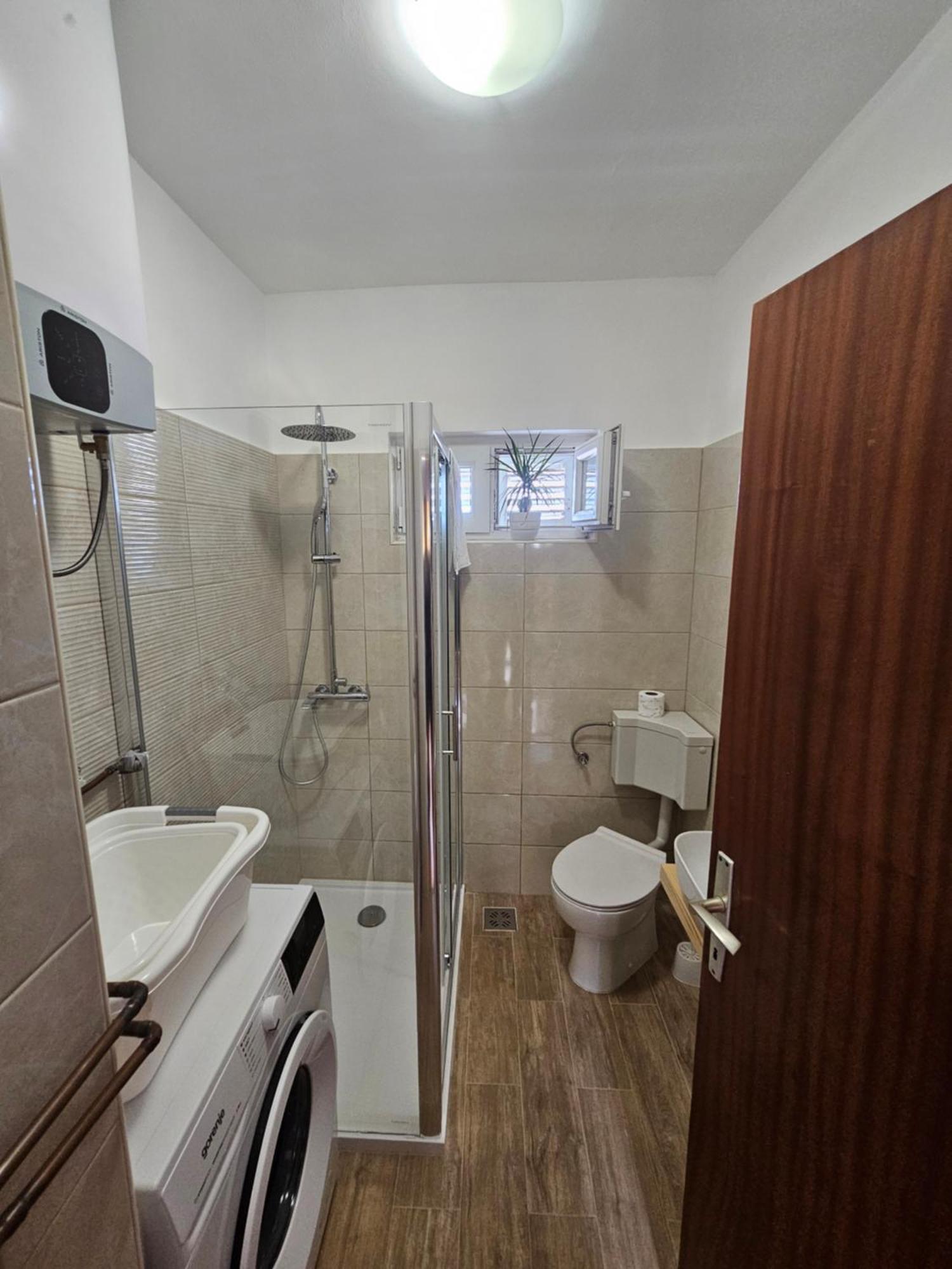 Apartments Tara, Sibenik - Mandalina Luaran gambar